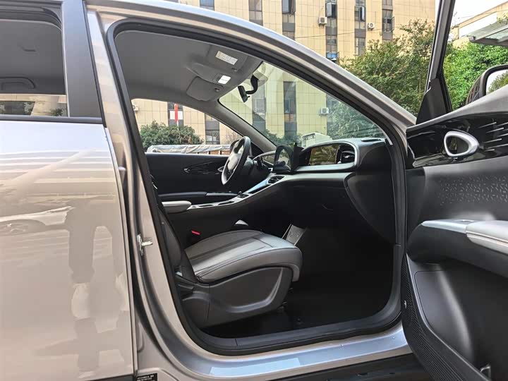 Фото 7 - Geely Galaxy Geome