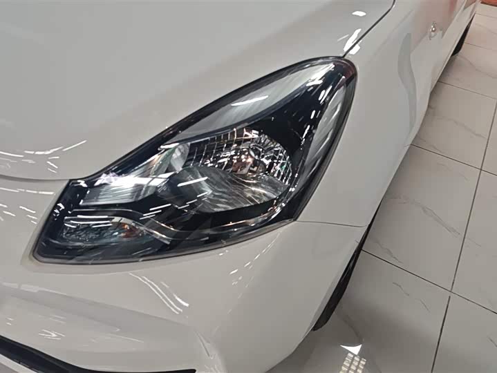 Фото 5 - Changan BenBen E-Star