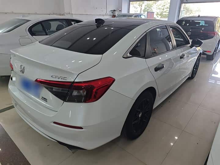 Фото 7 - Honda Civic