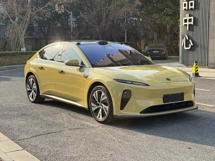 Фото 3 - Nio ET5