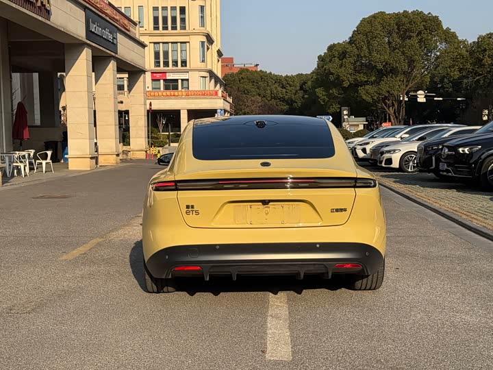 Фото 7 - Nio ET5