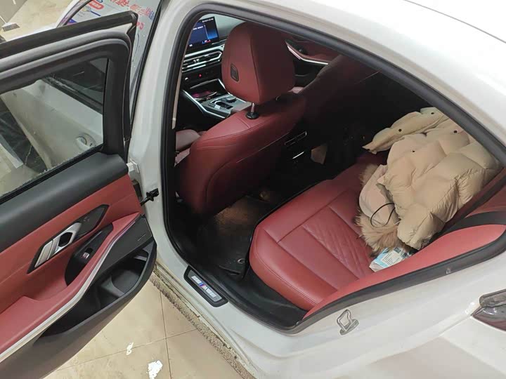 Фото 4 - BMW 3 Series