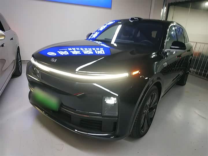 Фото 2 - LiXiang L7