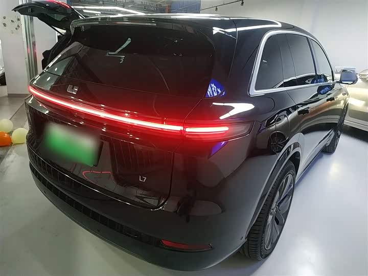 Фото 7 - LiXiang L7