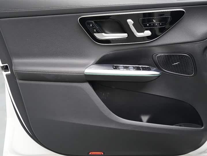 Фото 5 - Mercedes-Benz GLC-Class