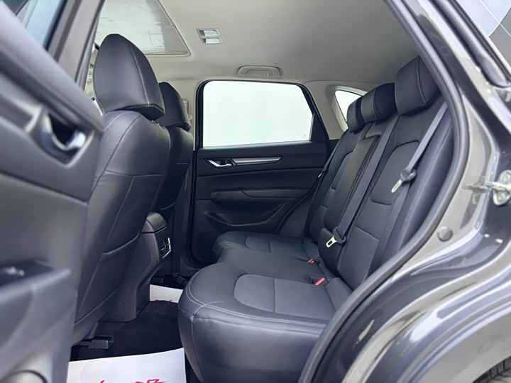 Фото 5 - Mazda CX-5