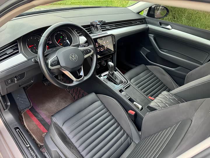 Фото 4 - Volkswagen Magotan