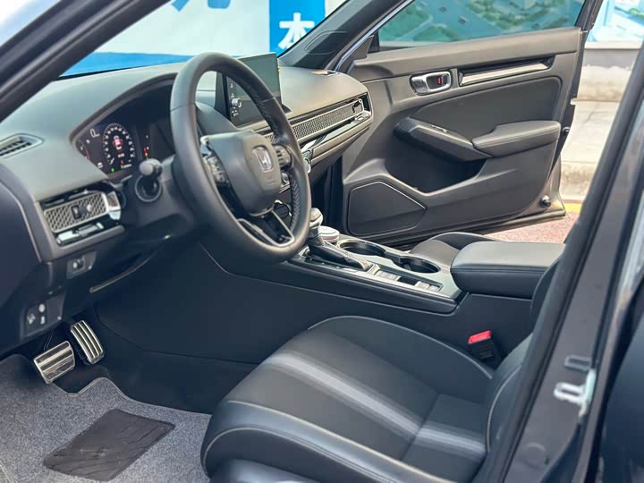 Фото 6 - Honda Civic