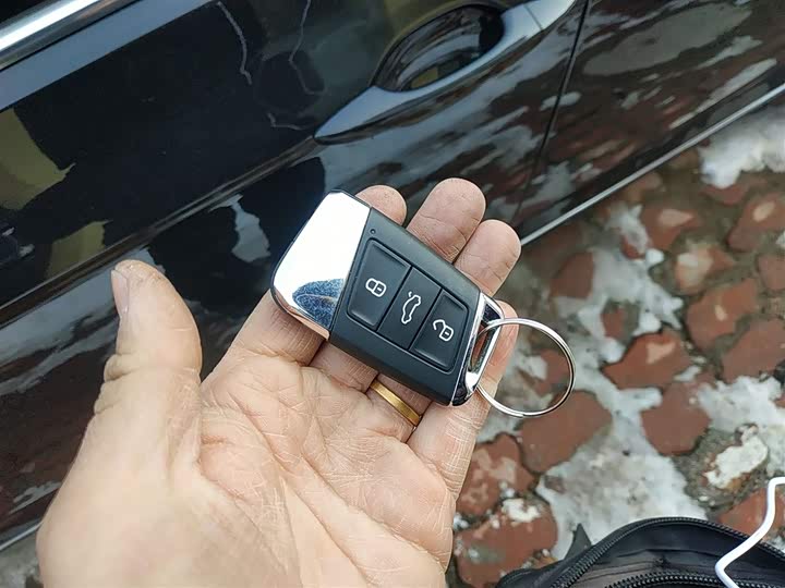 Фото 8 - Volkswagen Magotan