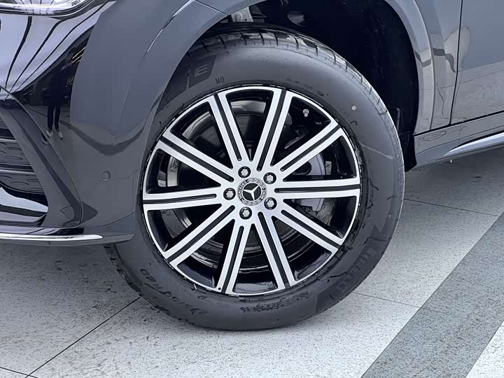 Фото 6 - Mercedes-Benz GLE-Class