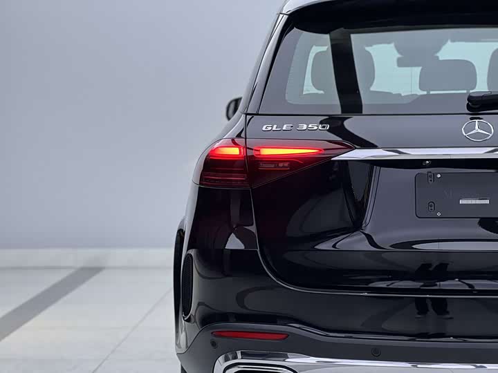 Фото 7 - Mercedes-Benz GLE-Class