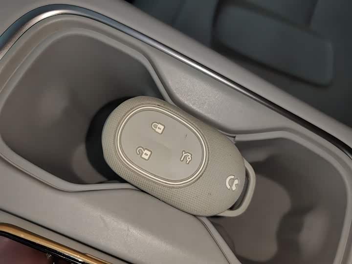 Фото 9 - Nio ES6