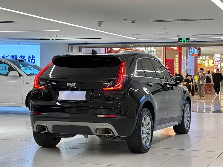 Фото 5 - Cadillac XT4