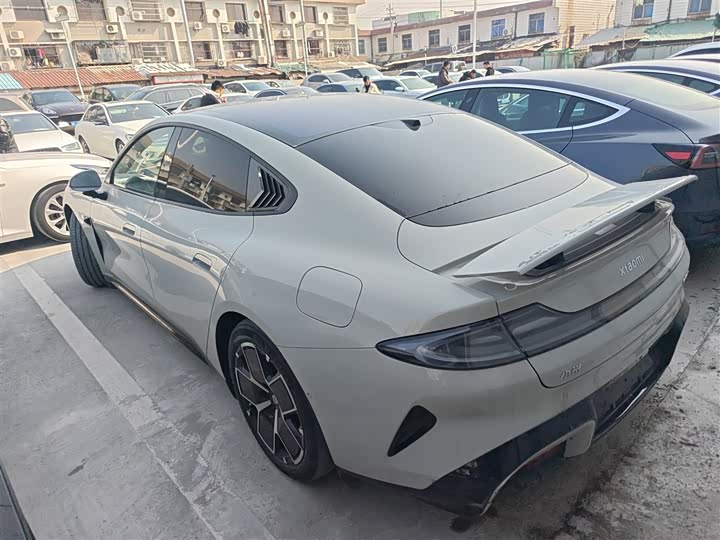 Фото 5 - Xiaomi SU7