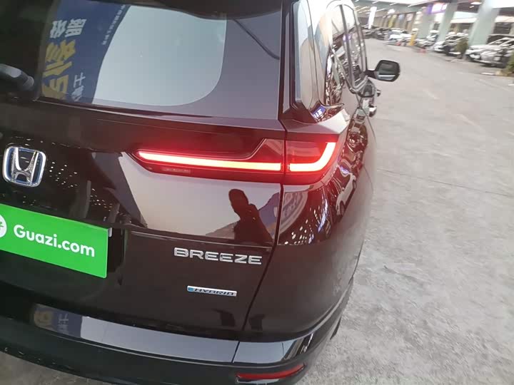 Фото 8 - Honda Breeze