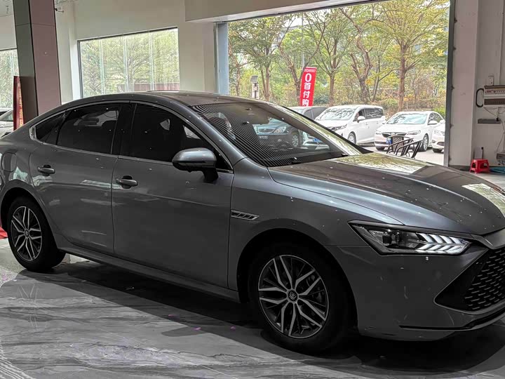 Фото 4 - BYD Qin Plus