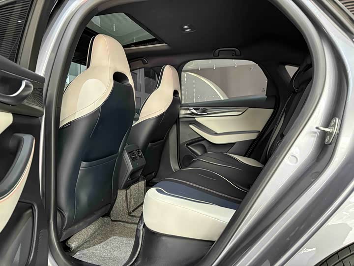 Фото 6 - BYD Qin Plus