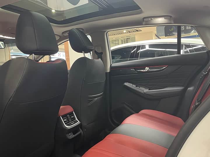 Фото 8 - Dongfeng Aeolus Yixuan Max