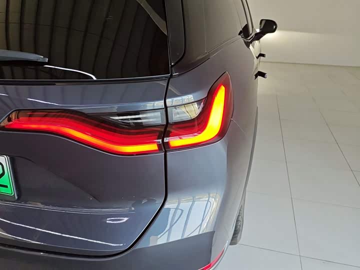 Фото 8 - Nio ES8