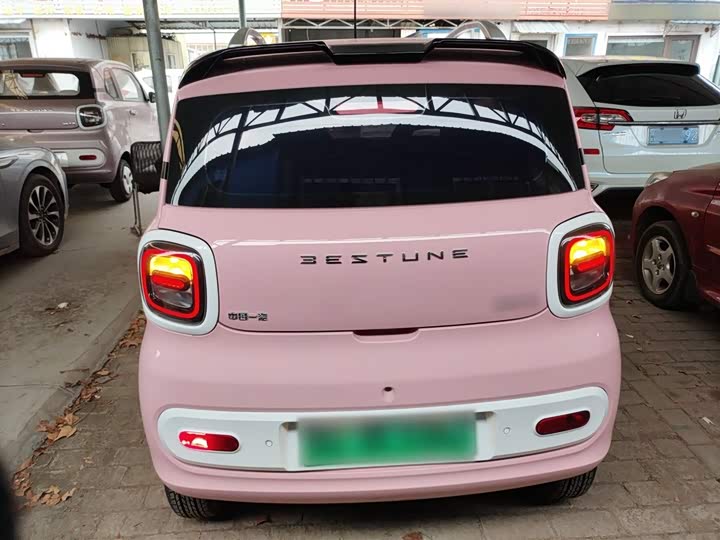 Фото 6 - Bestune Pony