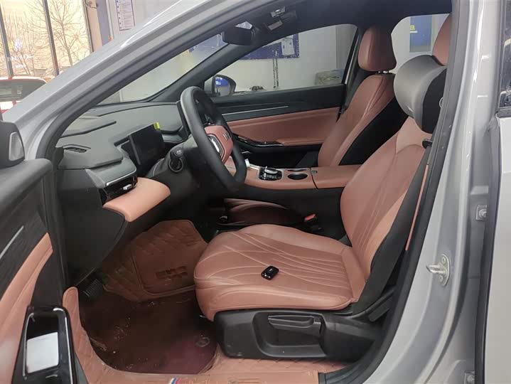 Фото 9 - Geely Galaxy L6