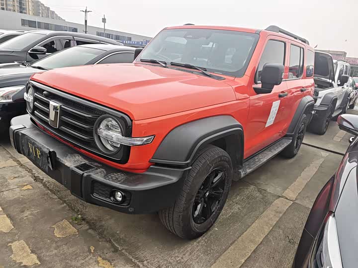 Фото 1 - Tank 300