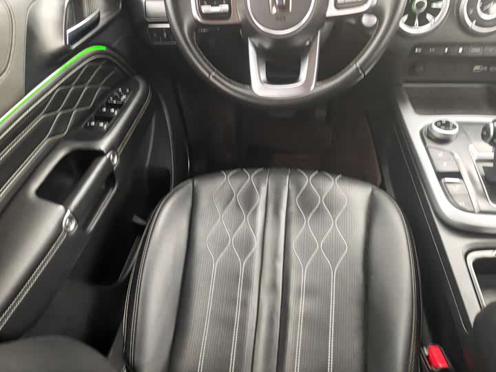 Фото 7 - Tank 300