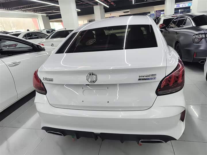 Фото 6 - MG Motor 5