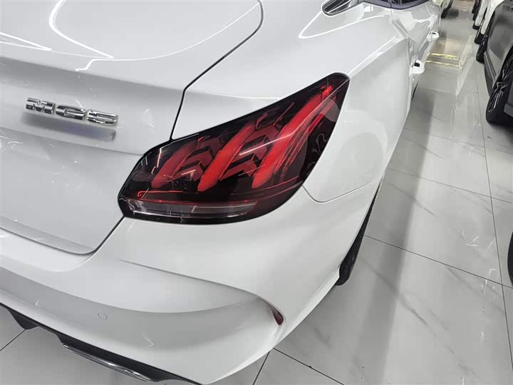 Фото 8 - MG Motor 5