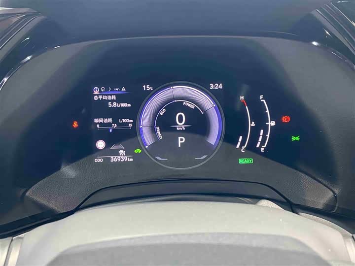 Фото 8 - Lexus RX