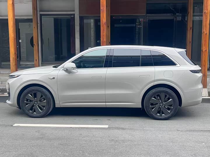 Фото 4 - LiXiang L6