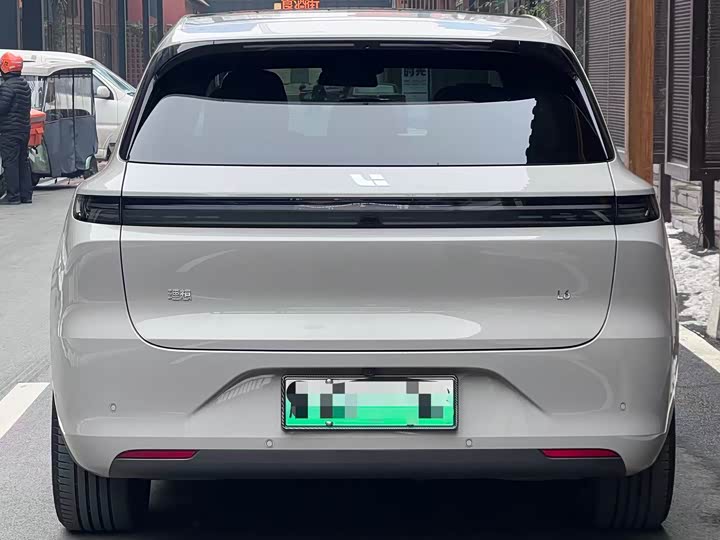 Фото 6 - LiXiang L6