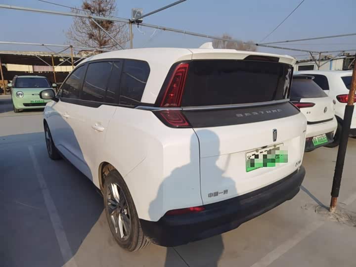 Фото 5 - Bestune NAT