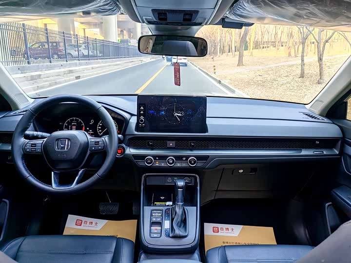 Фото 9 - Honda CR-V