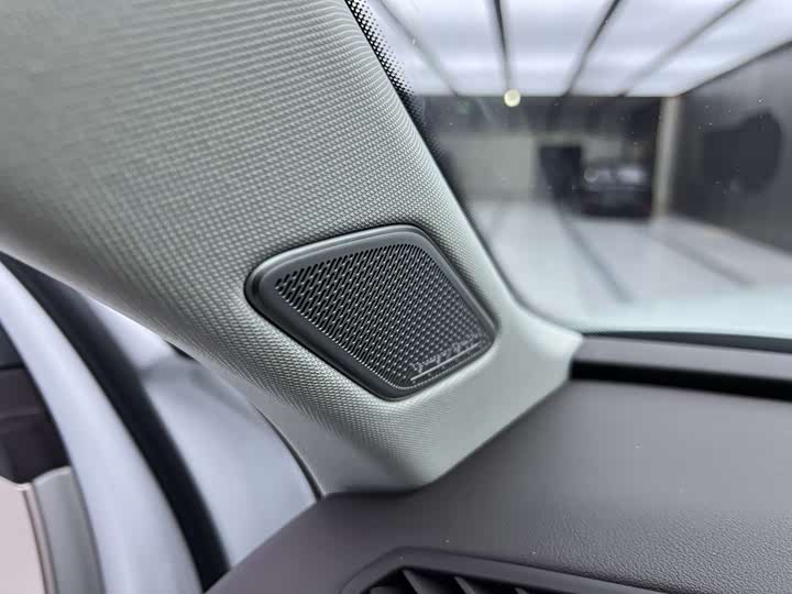 Фото 9 - Volkswagen Tavendor