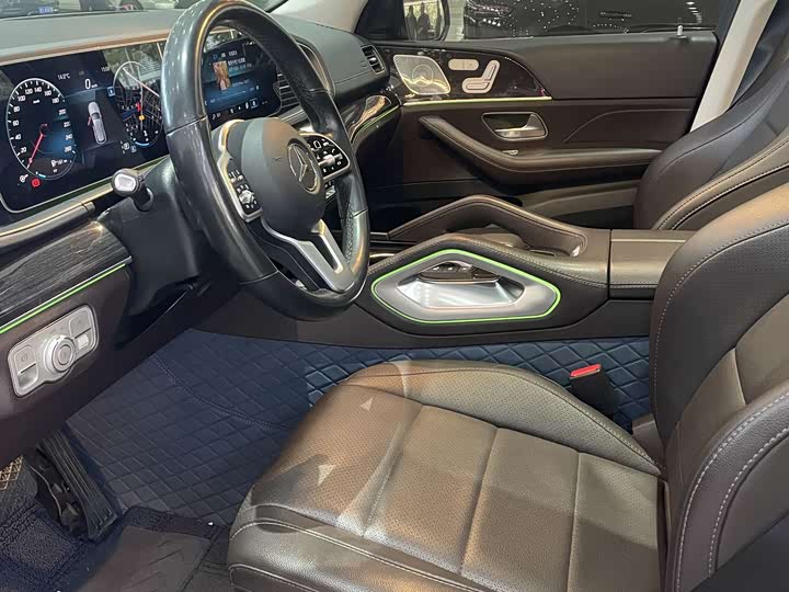 Фото 4 - Mercedes-Benz GLE-Class