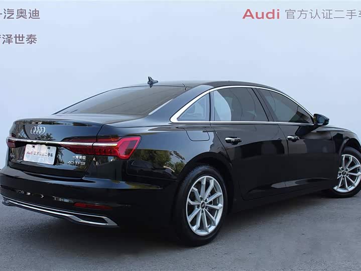 Фото 3 - Audi A6L