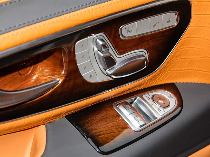 Фото 8 - Mercedes-Benz Vito