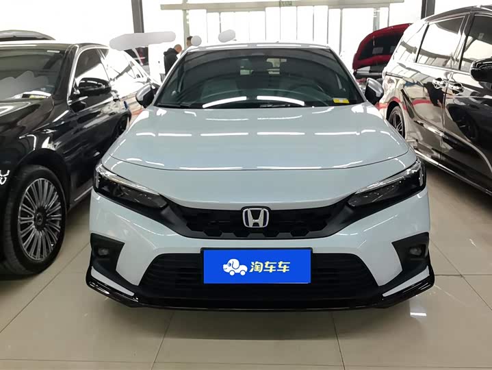Фото 2 - Honda Civic