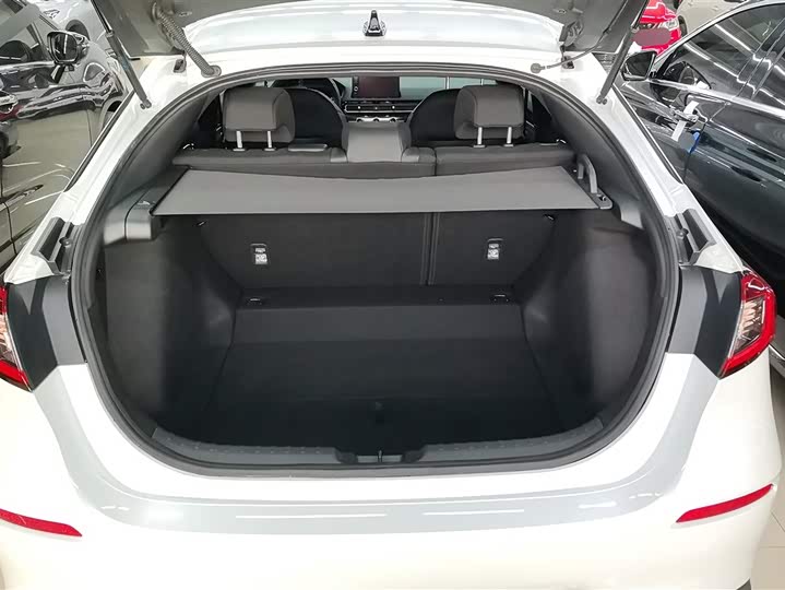 Фото 4 - Honda Civic