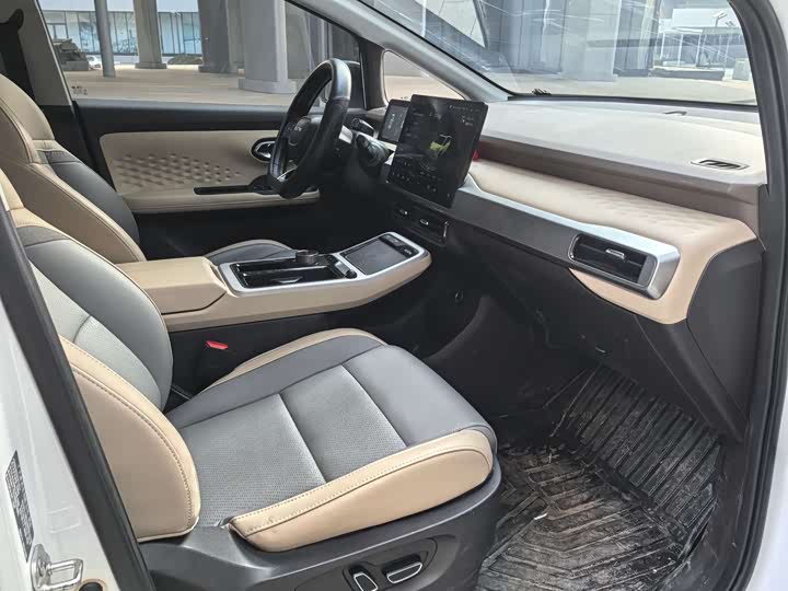 Фото 9 - GAC Aion Y