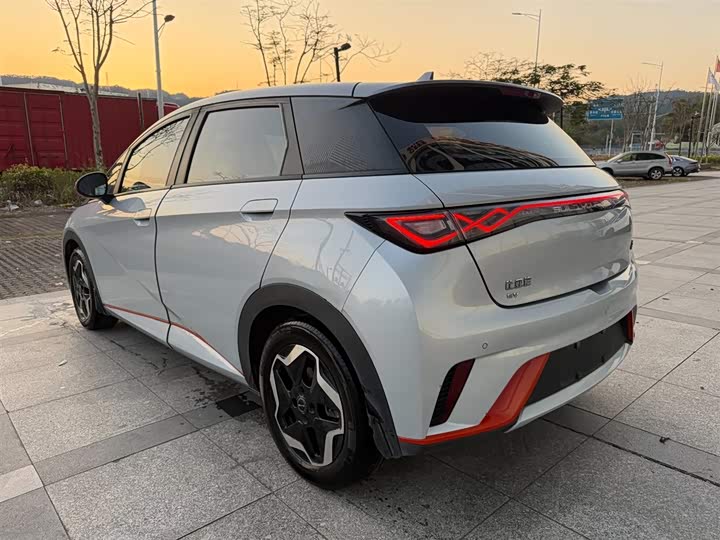 Фото 5 - BYD Dolphin