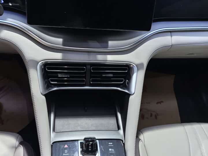 Фото 9 - BYD Song Plus Hybrid/EV