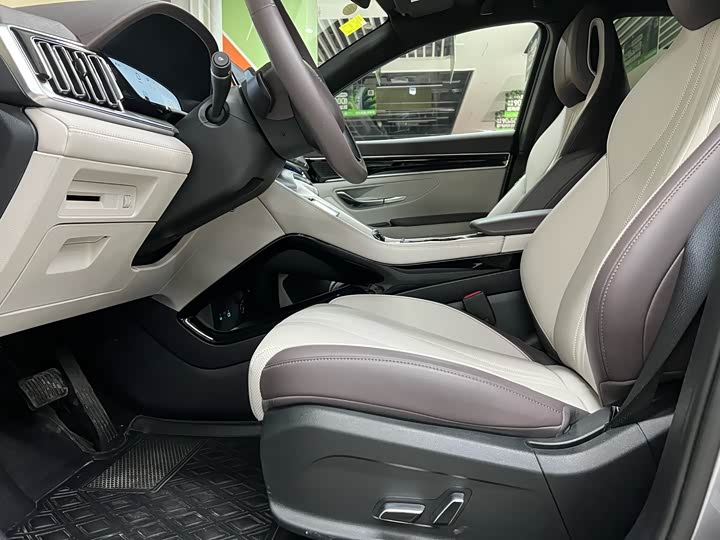 Фото 8 - BYD Song Plus Hybrid/EV