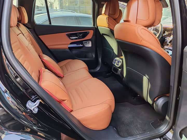 Фото 4 - Mercedes-Benz GLC-Class