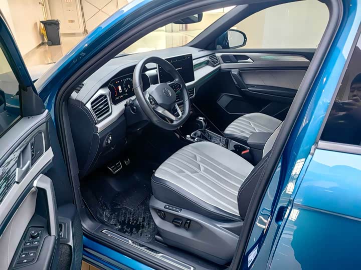 Фото 8 - Volkswagen Tayron