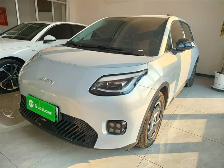 Фото 1 - GAC Aion UT