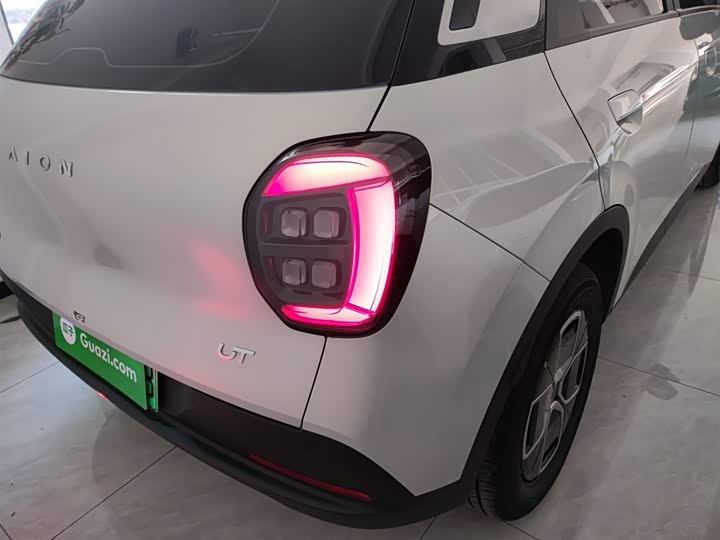 Фото 8 - GAC Aion UT