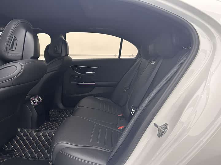 Фото 5 - Mercedes-Benz C-Class