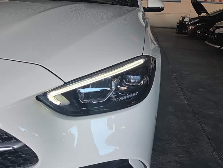 Фото 5 - Mercedes-Benz C-Class